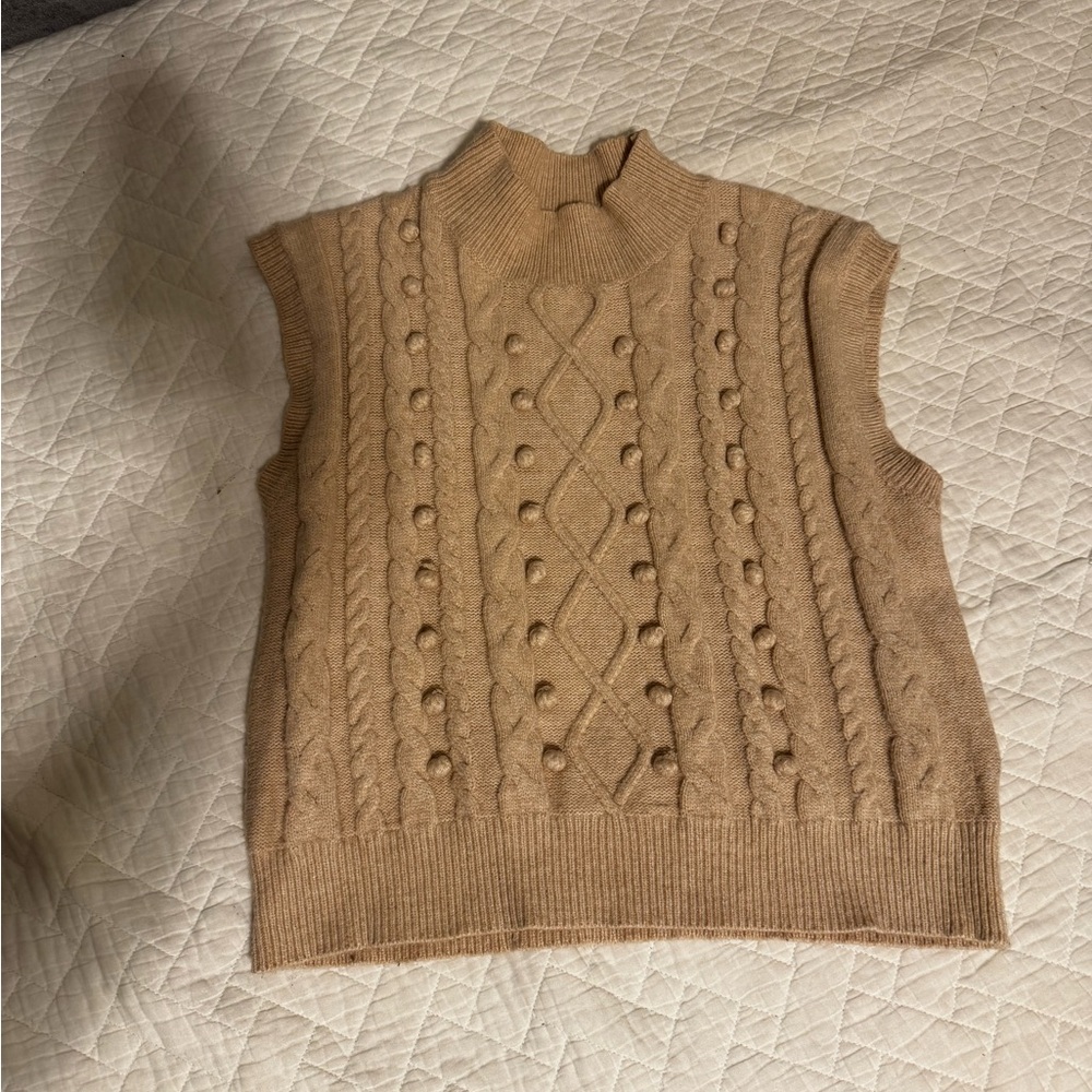 debut Tan Cable Knit Sleeveless Sweater Vest